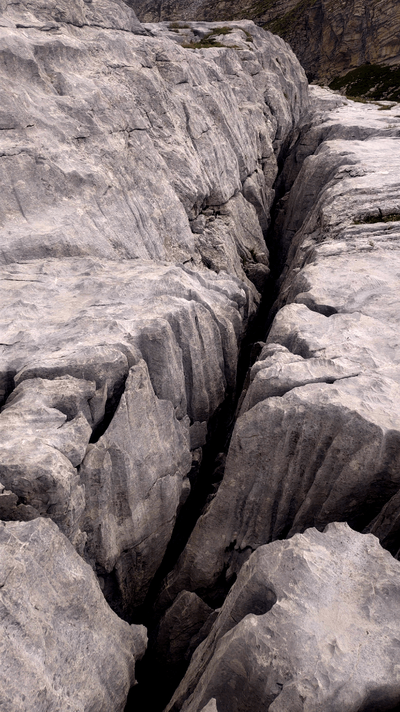 a long, deep fault in a big rock